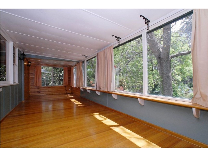 14 Gleghorn Road, Kallista VIC 3791