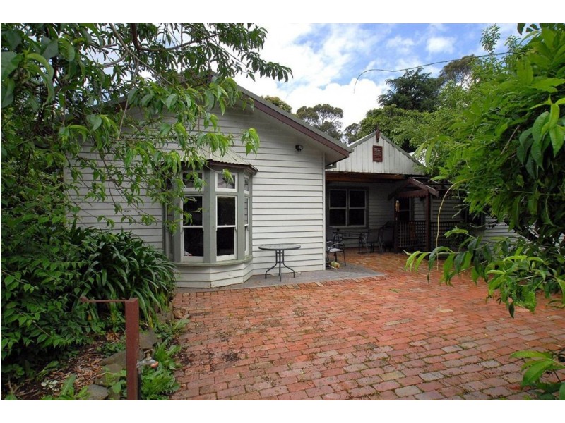 1 Campbell Street, Tecoma VIC 3160