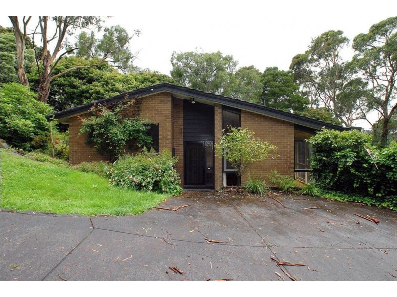 27 Hughes Street, Upwey VIC 3158