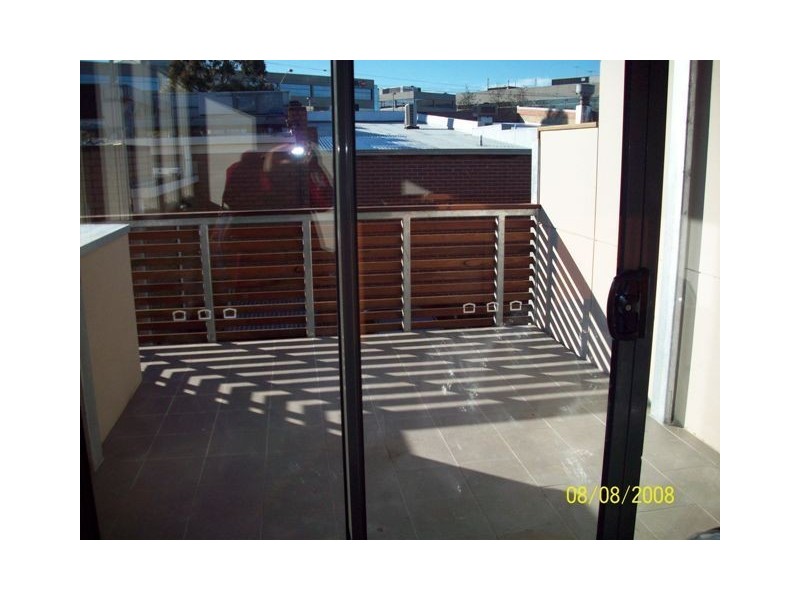 111/1 Delaney Avenue, Burwood VIC 3125