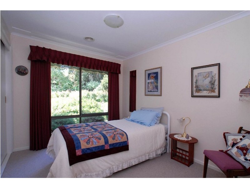 12 Eleanor Grove, Kallista VIC 3791