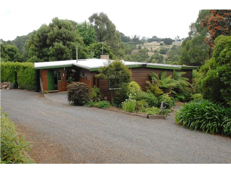 17-19 Vika Ave, Monbulk VIC 3793