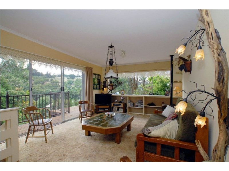 17-19 Vika Ave, Monbulk VIC 3793