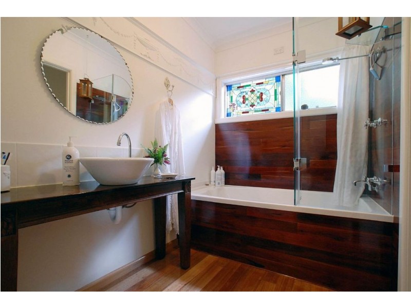 17-19 Vika Ave, Monbulk VIC 3793