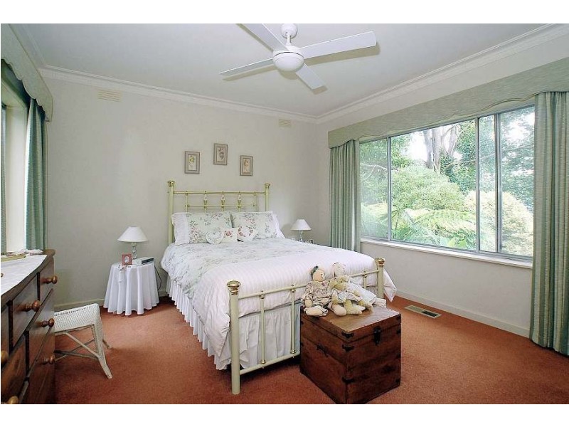 12 Jacksons Hill Road, Kallista VIC 3791