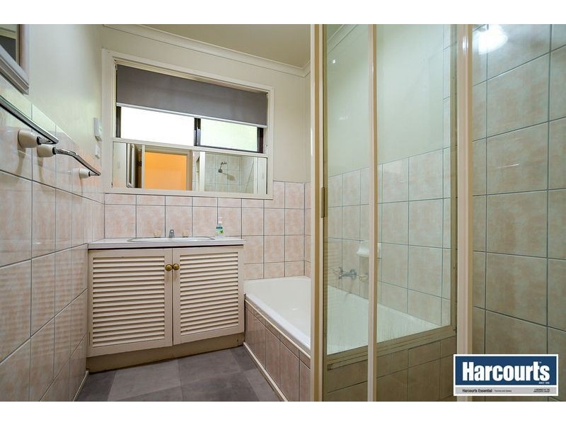17 Oakland Avenue, Upwey VIC 3158