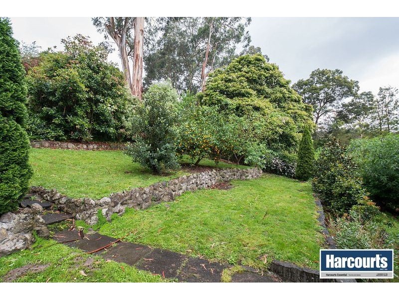 17 Oakland Avenue, Upwey VIC 3158