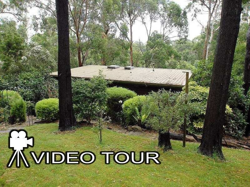 10 Gordon Avenue, Tecoma VIC 3160