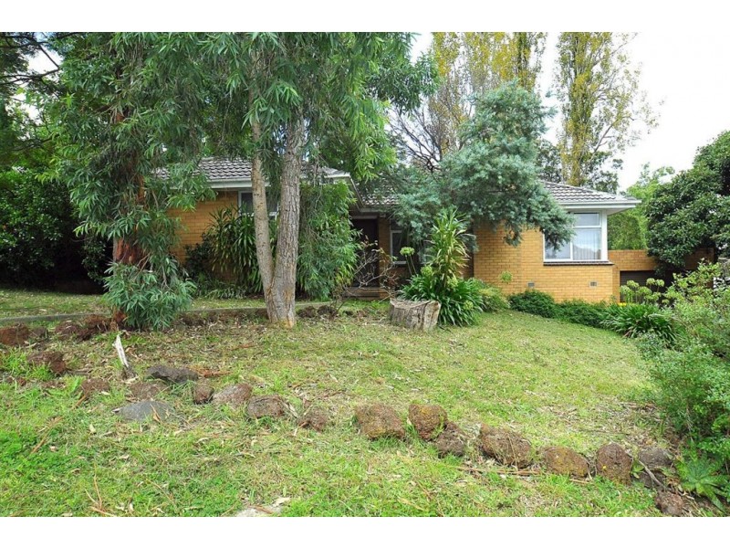 6 Dickinson Street, Belgrave VIC 3160