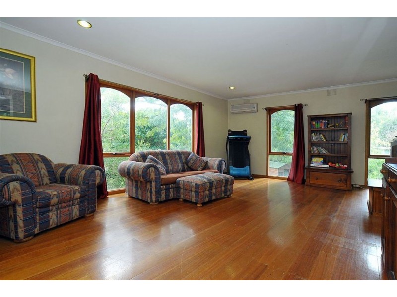 235 Mt Morton Rd, Belgrave Heights VIC 3160