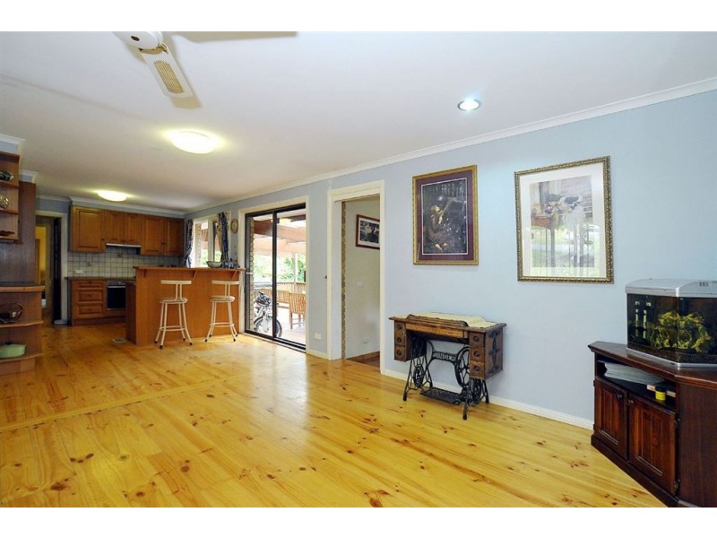 235 Mt Morton Rd, Belgrave Heights VIC 3160