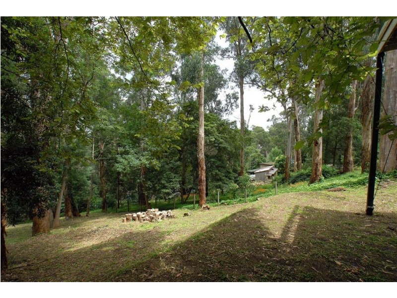 36 Belgrave Gembrook Rd, Belgrave VIC 3160