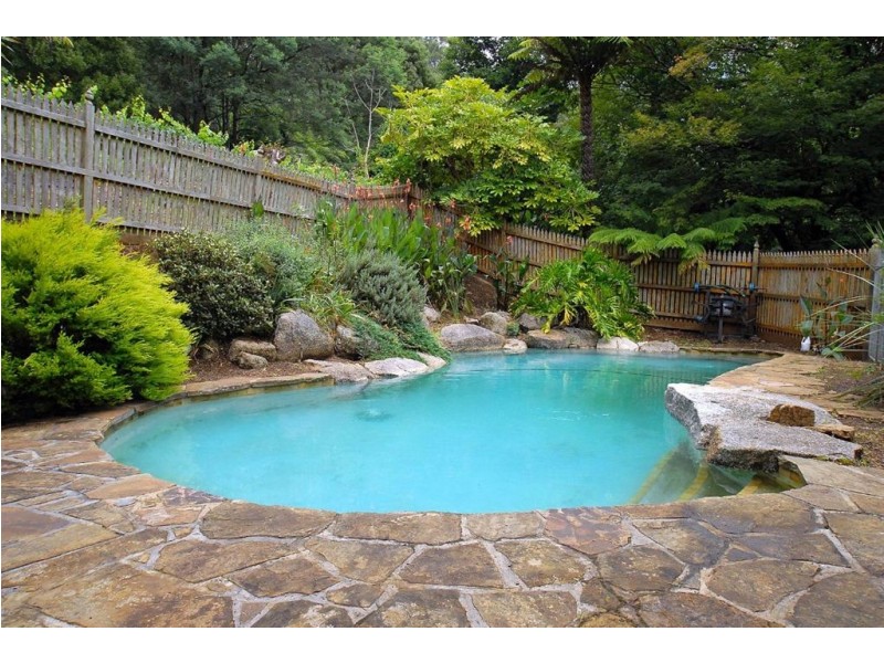 188 Monbulk Road, Kallista VIC 3791