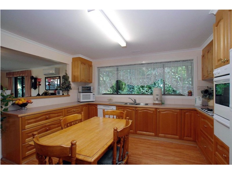 12 Eleanor Grove, Kallista VIC 3791