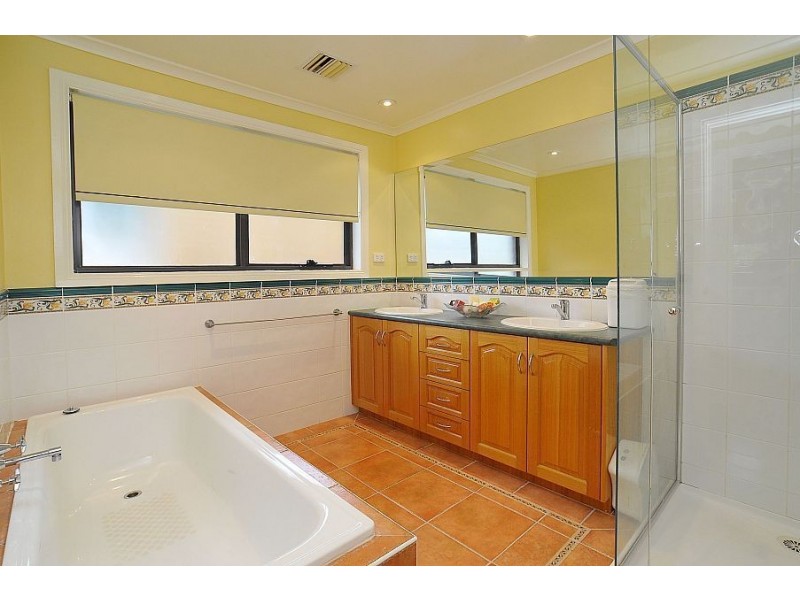 5 Vista Road, Belgrave Heights VIC 3160