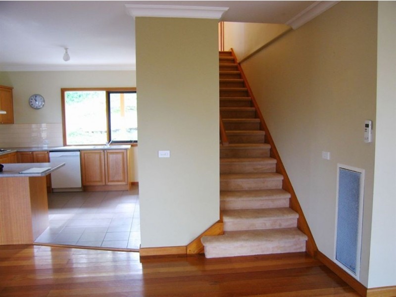 73 Ternes Road, Upwey VIC 3158