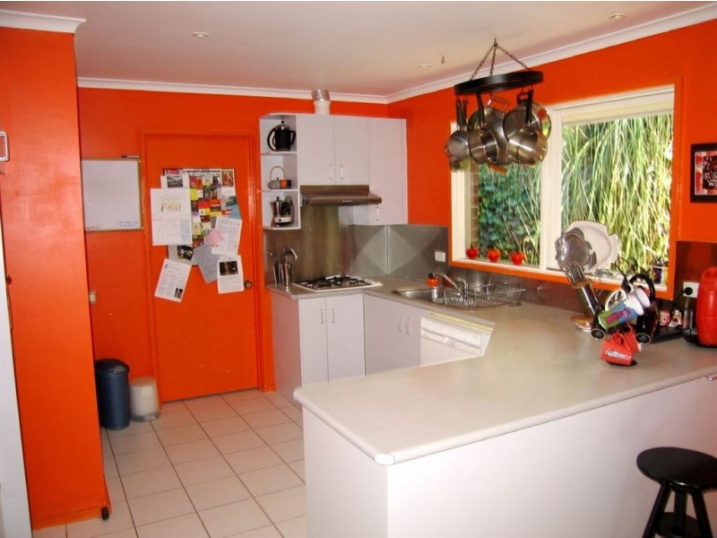 18 Hazelvale Road, Tecoma VIC 3160