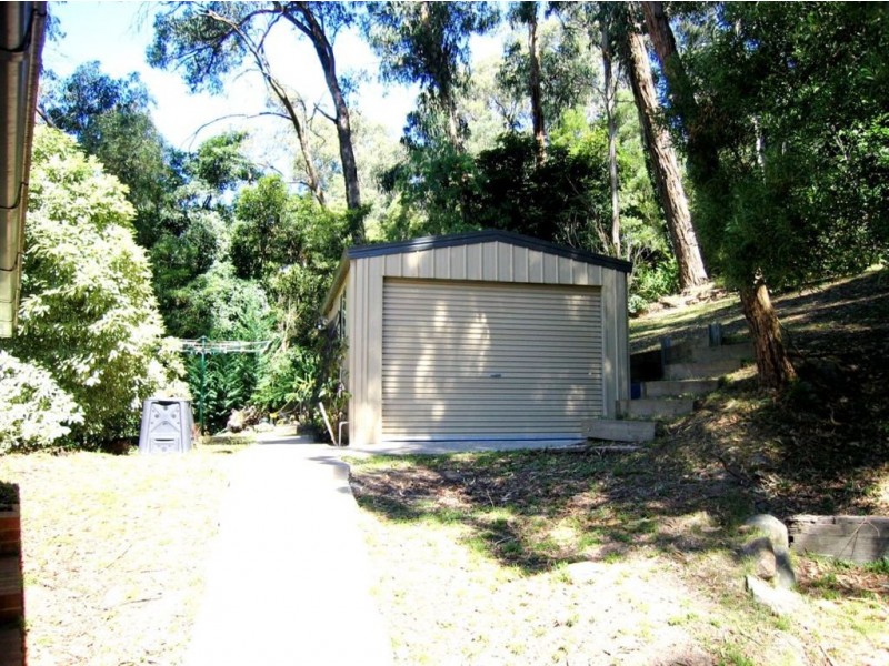 18 Hazelvale Road, Tecoma VIC 3160