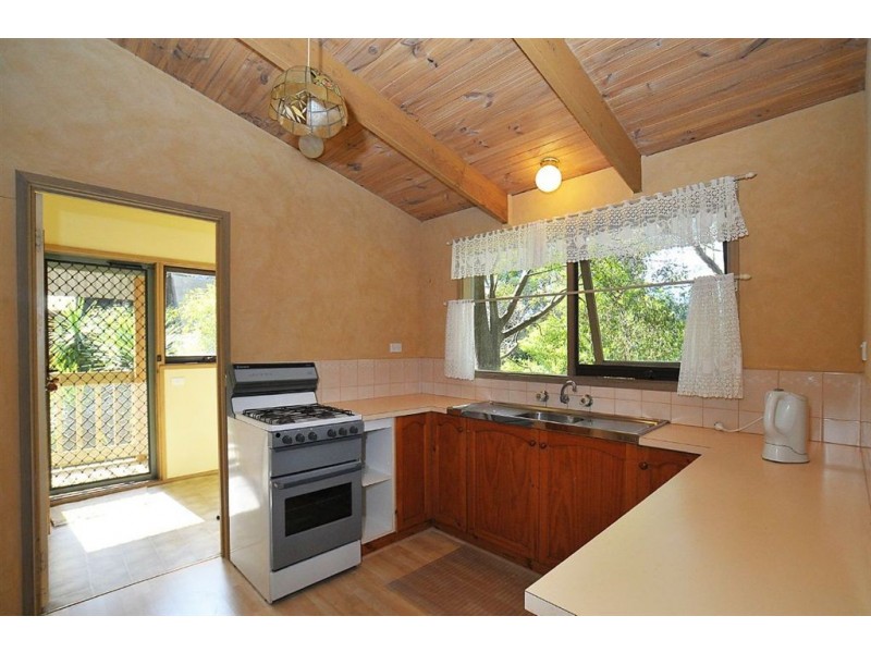 15 Peters road, Belgrave VIC 3160