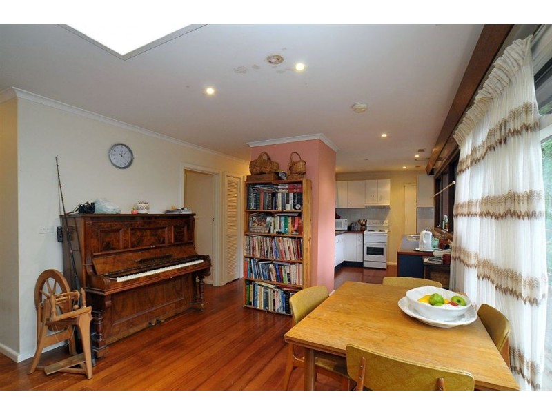 10 Riley Road, Upwey VIC 3158