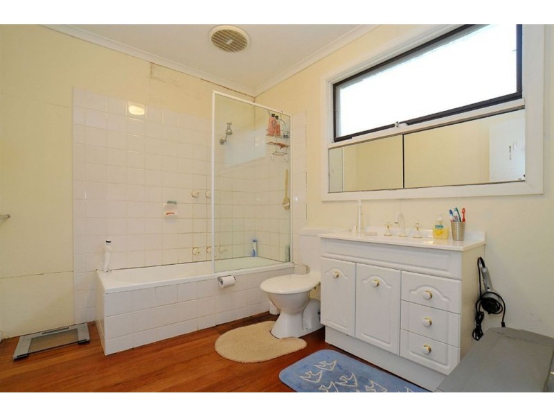 10 Riley Road, Upwey VIC 3158