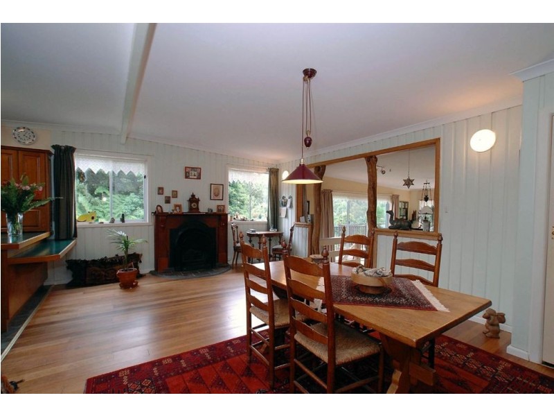 17-19 Vika Ave, Monbulk VIC 3793