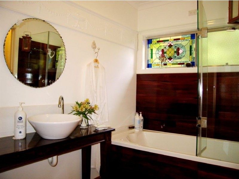 17-19 Vika Ave, Monbulk VIC 3793