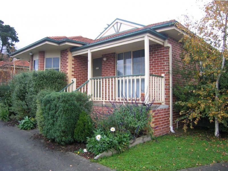 4/29 Edina road, Ferntree Gully VIC 3156