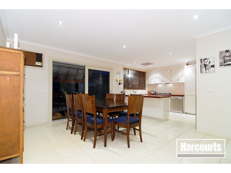1 Brently Close, Narre Warren North VIC 3804