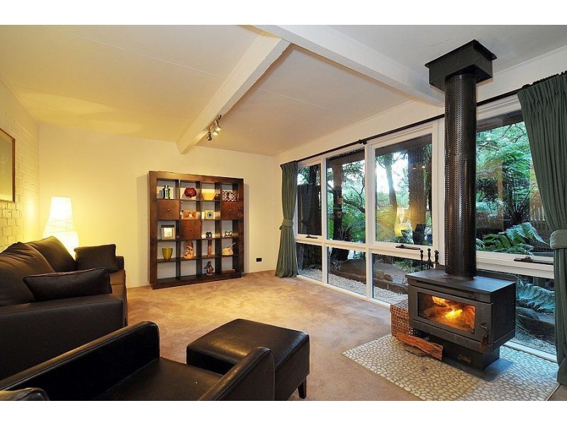 33 Blackwood Street, Tecoma VIC 3160