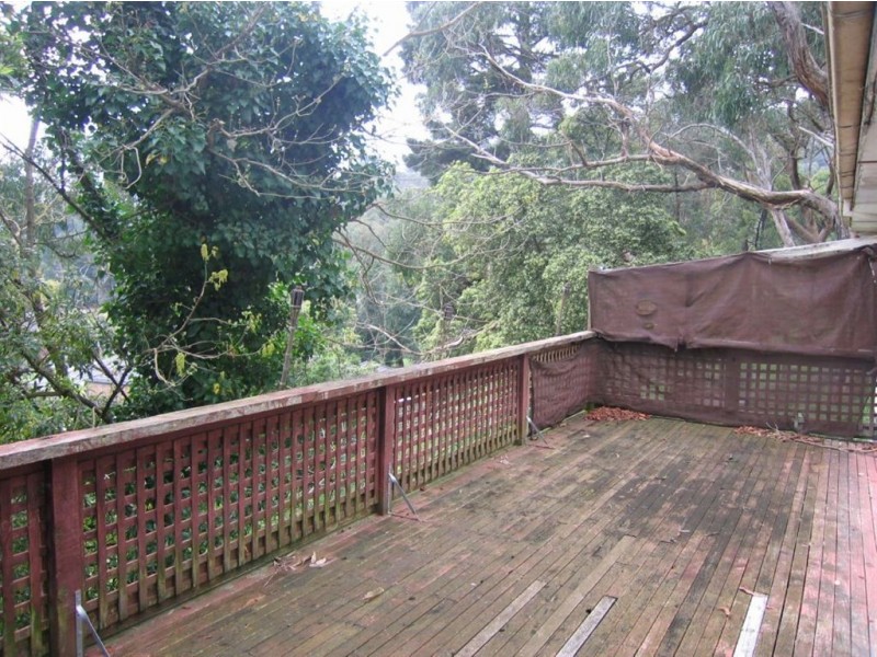 1 Bayview Crescent, The Basin VIC 3154