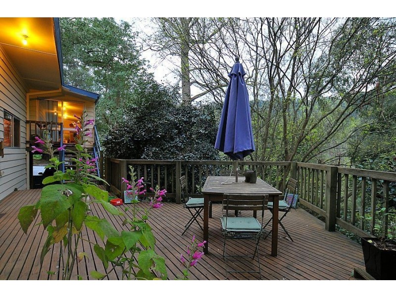 5 View Road, The Patch VIC 3792