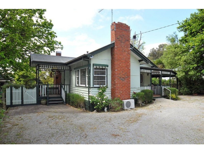 372 Glenfern Road, Upwey VIC 3158