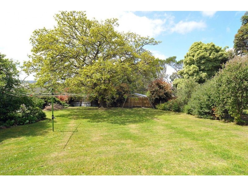372 Glenfern Road, Upwey VIC 3158