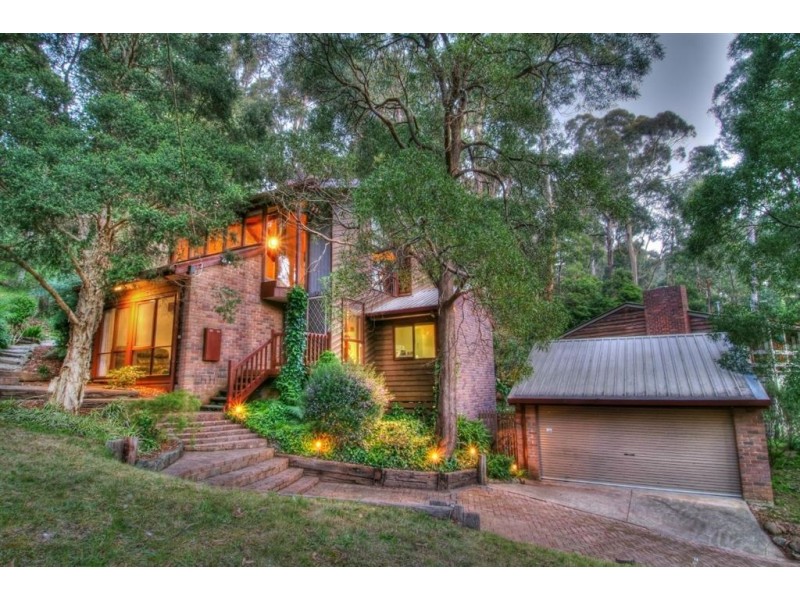 8 Sandells Rd, Tecoma VIC 3160