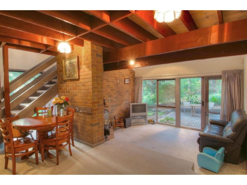 8 Sandells Rd, Tecoma VIC 3160