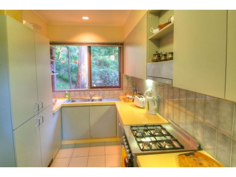 8 Sandells Rd, Tecoma VIC 3160