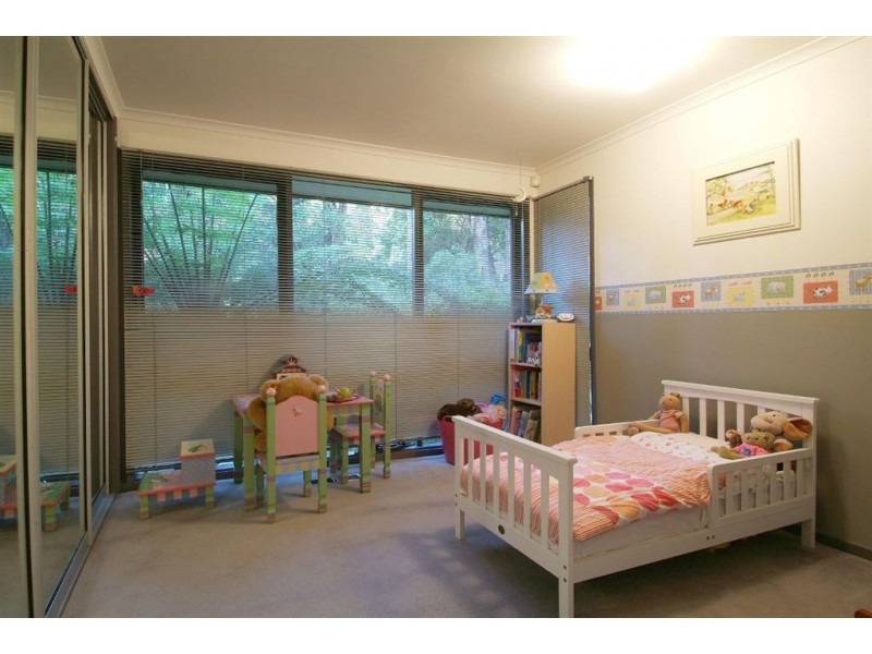 8 Sandells Rd, Tecoma VIC 3160