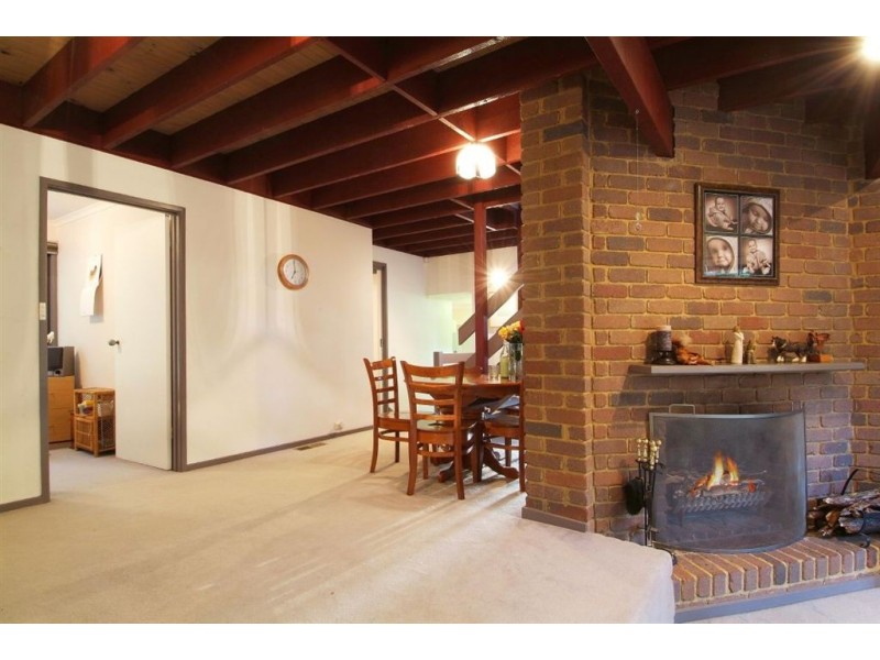 8 Sandells Rd, Tecoma VIC 3160