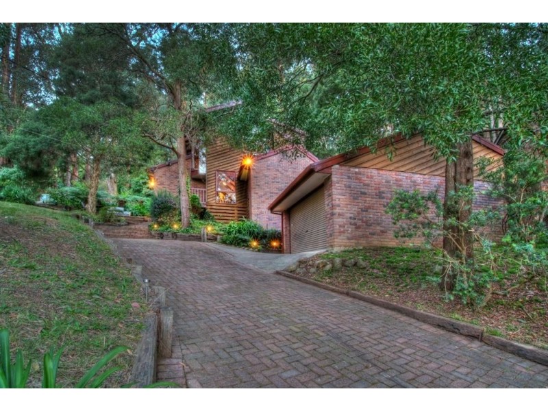 8 Sandells Rd, Tecoma VIC 3160