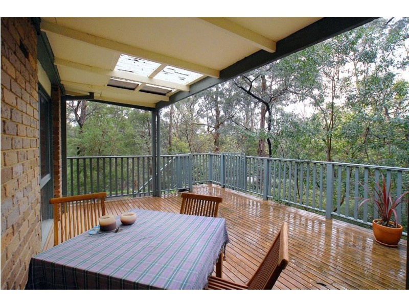 2 Gordon Ave, Tecoma VIC 3160