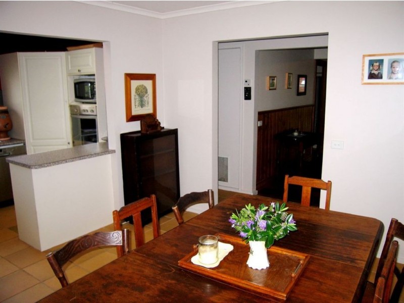 49 Sandells Road, Tecoma VIC 3160