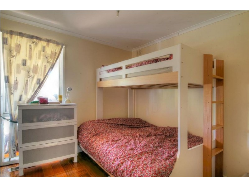 123 Woori Yallock Road, Cockatoo VIC 3781