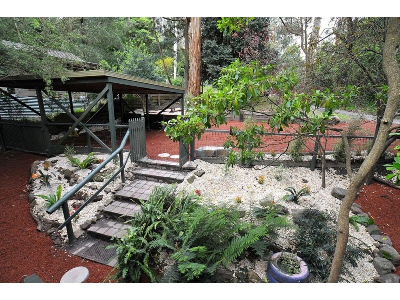 8 Anderson Street, Tecoma VIC 3160