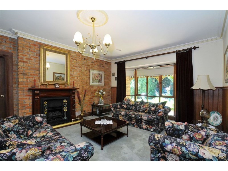 409 Glenfern Road, Upwey VIC 3158