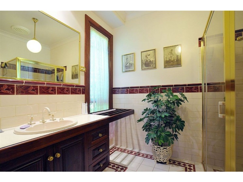 409 Glenfern Road, Upwey VIC 3158