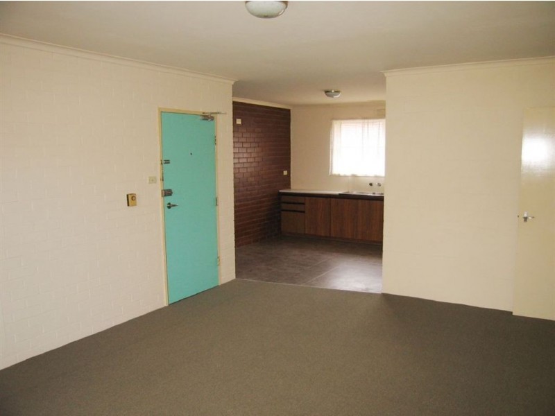 16/112-114 Princes Highway, Dandenong VIC 3175