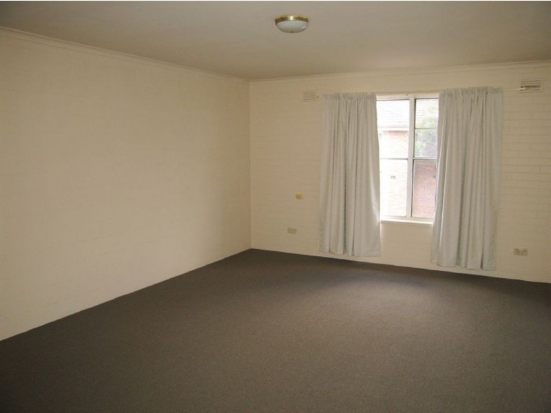 16/112-114 Princes Highway, Dandenong VIC 3175