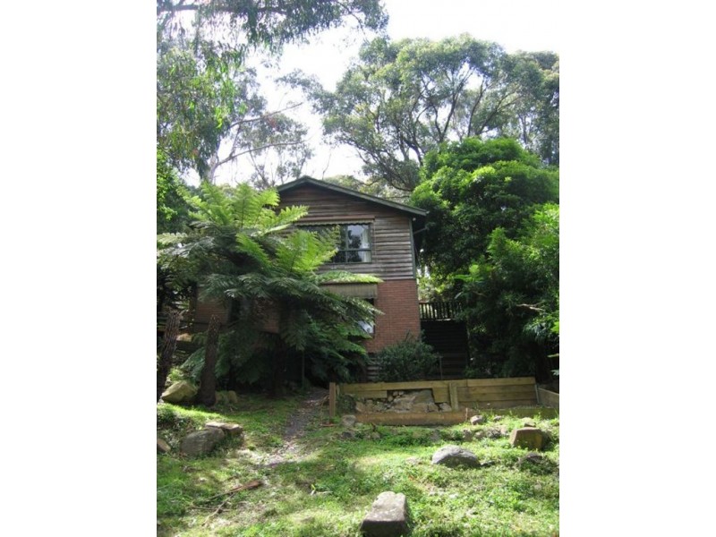 8 Anderson Street, Tecoma VIC 3160