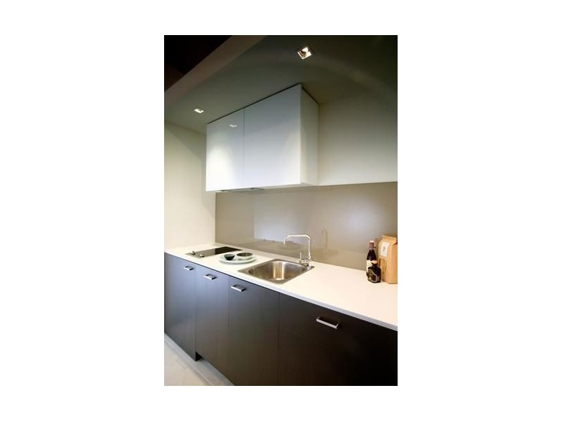 1002/572 St Kilda Road, Melbourne VIC 3000